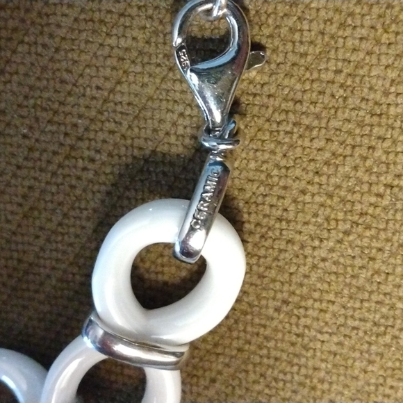 Ceramic, sterling and diamond infinity link bracelet. - Picture 4 of 5